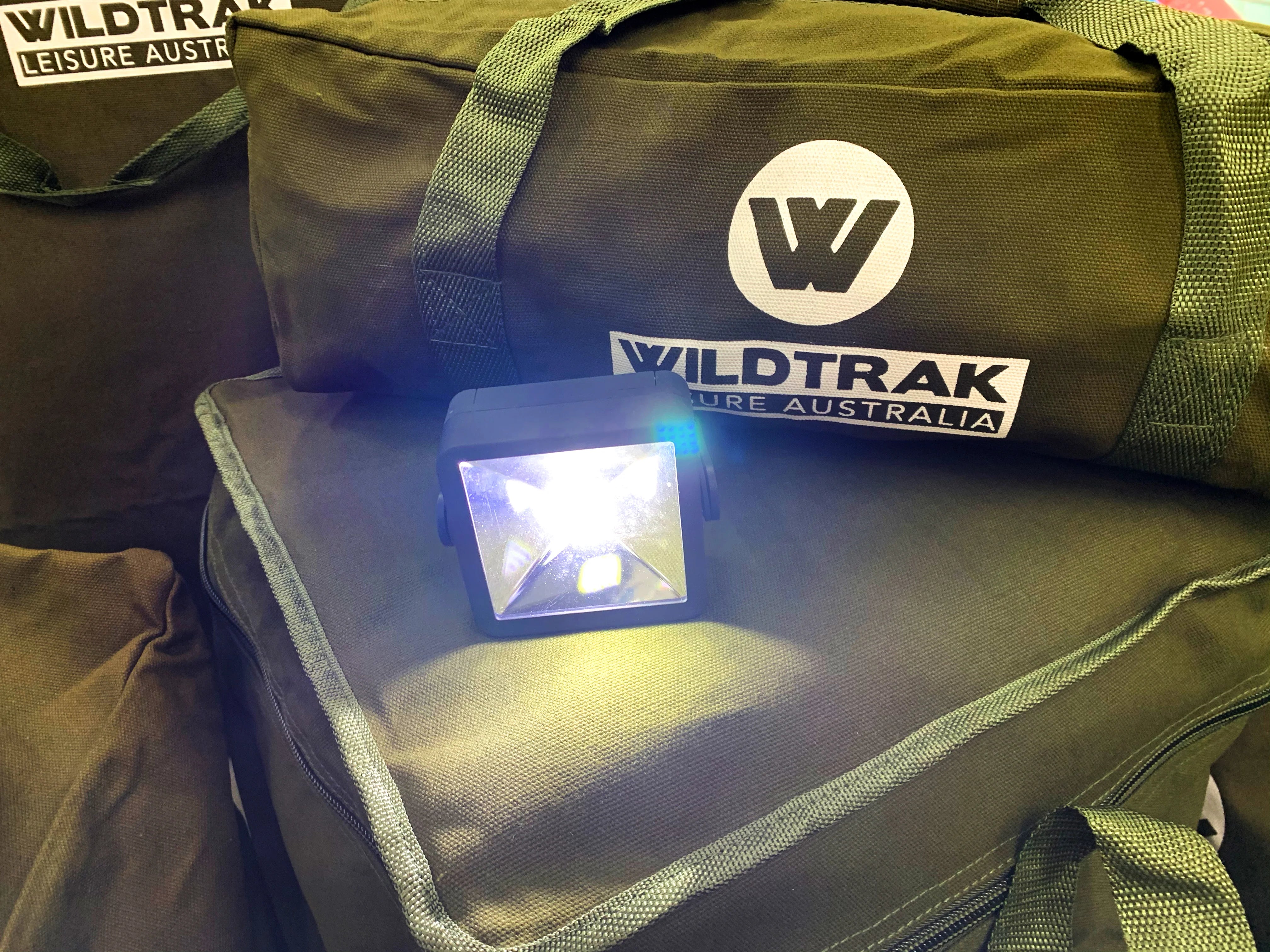 Wildtrak Foldable COB Worklight
