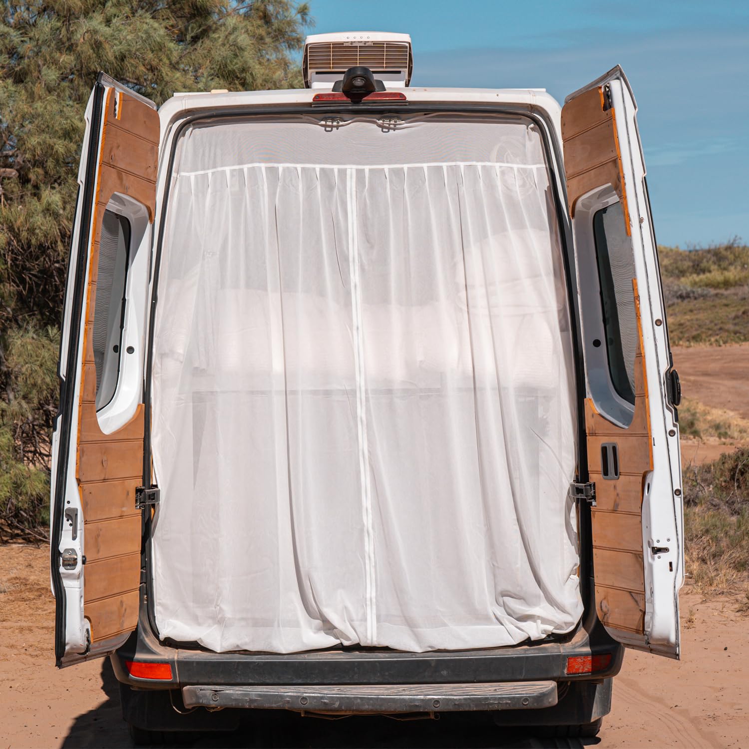 Living in a Bubble Magnetic Flyscreen for Vans - Rear Door Standard