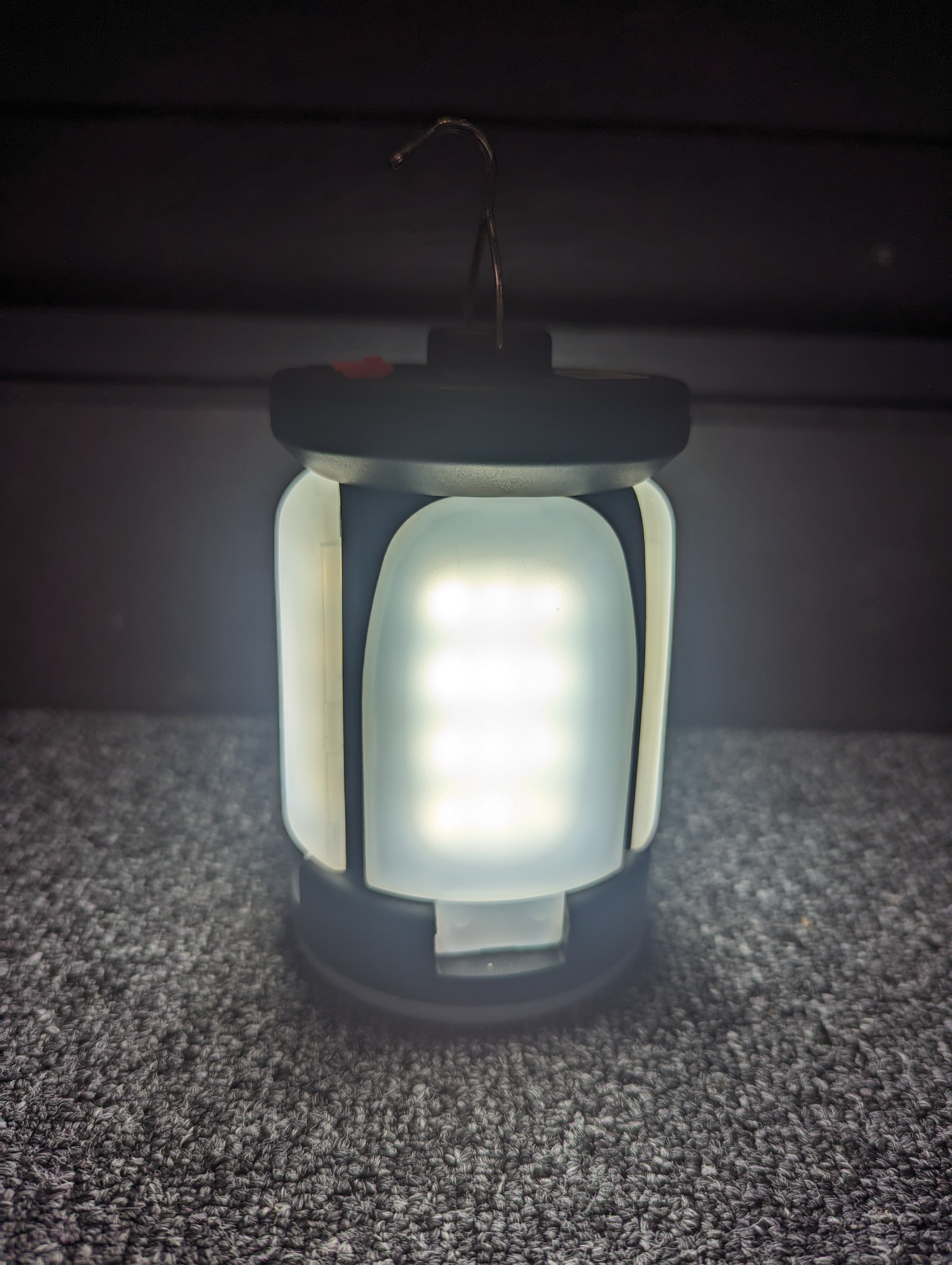 Dogbox Glowzilla Lantern