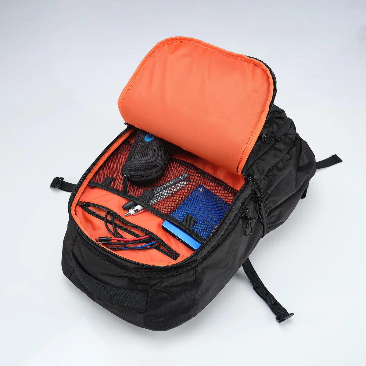 Caribee Storm 38 Backpack