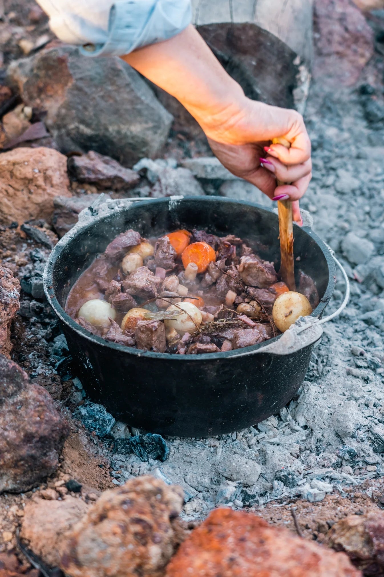 Wildtrak Camp Oven 9 Quart