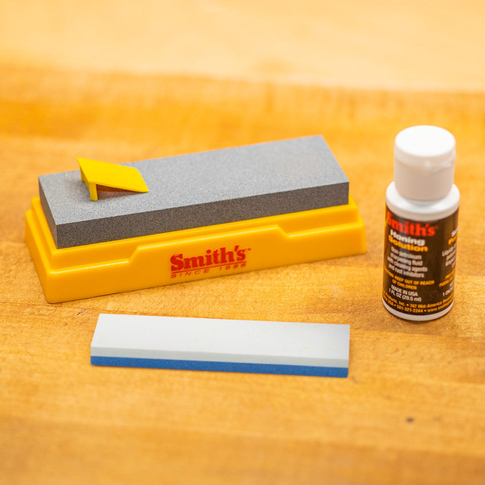 Smiths Combination Bench Stone Kit with Honing Solution