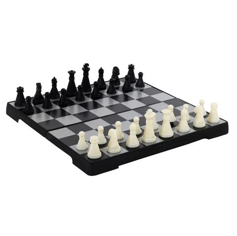 Outside Games Inside - Backpack Magnetic Chess